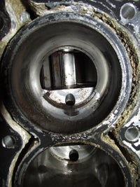 Load image into Gallery viewer, Yamaha 225hp 4 Stroke Outboard Crankcase Block
