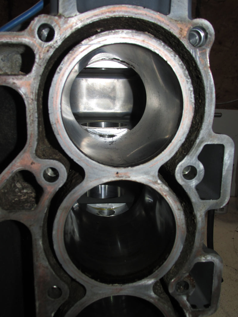 Suzuki DF90 90hp Outboard Crankcase Block