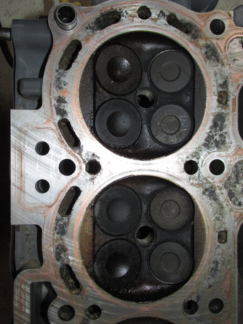 Suzuki DF90 90hp Outboard Cylinder Head