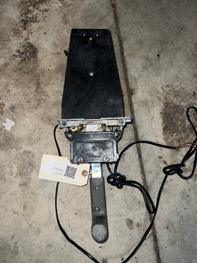 Yamaha outboard 704 top mount control box