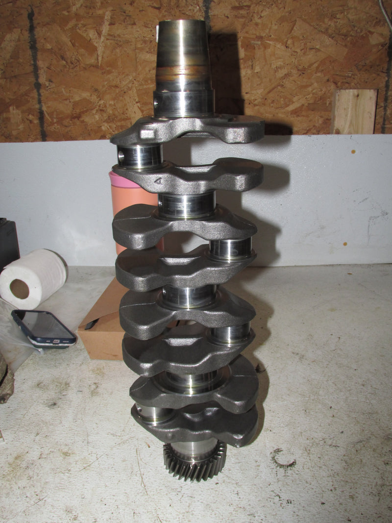 Suzuki DF90 90hp Outboard Crankshaft (12220-90J01)