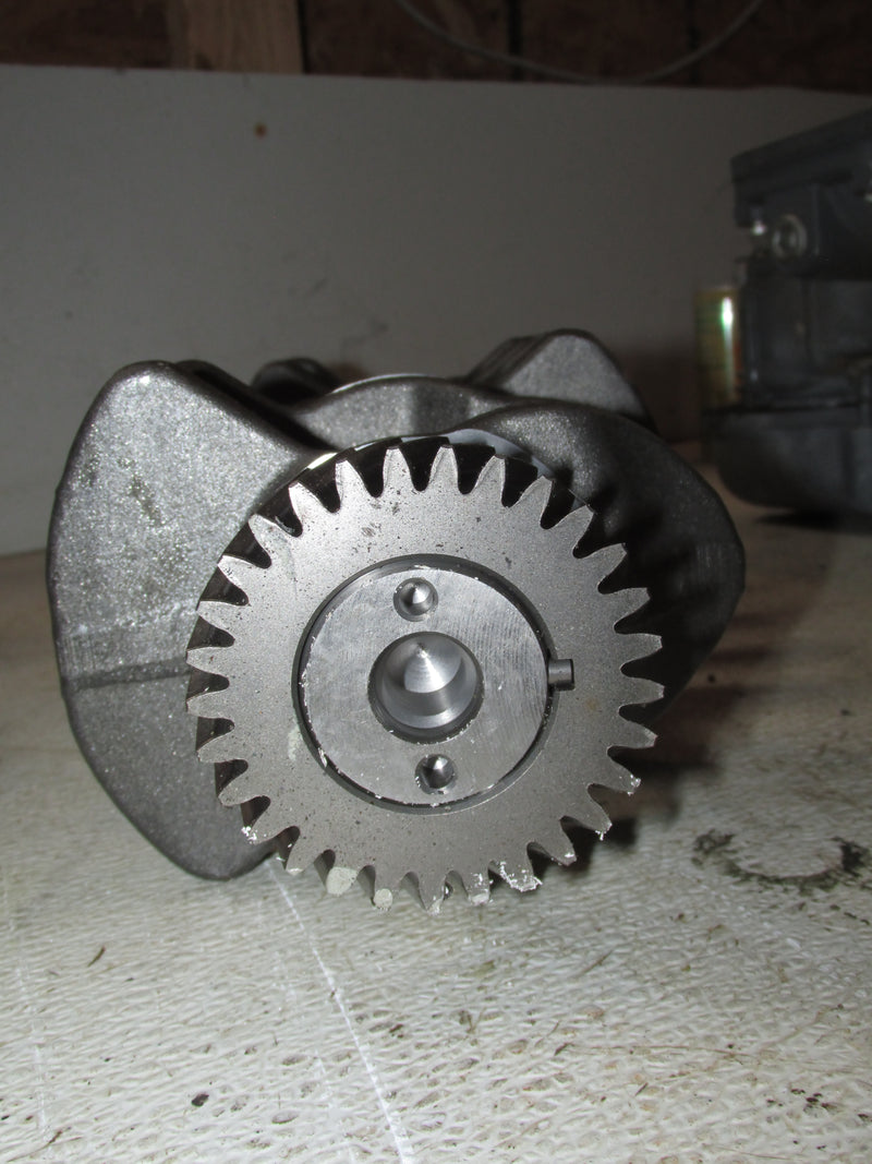 Suzuki DF90 90hp Outboard Crankshaft (12220-90J01)