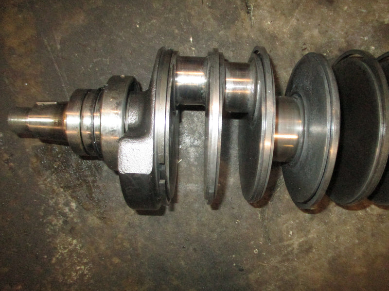 Yamaha OX66 225hp outboard crankshaft (61A-11411-00-00)