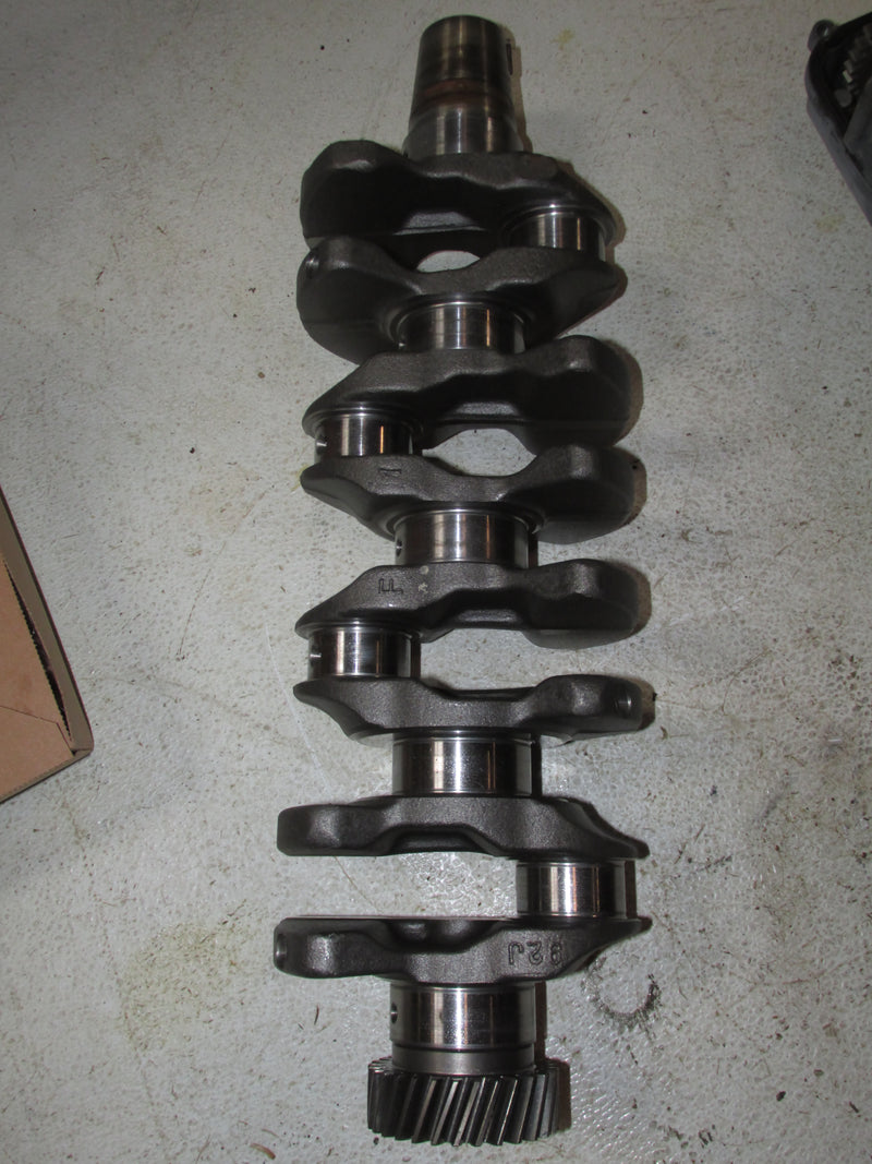 Suzuki DF90 90hp Outboard Crankshaft (12220-90J01)