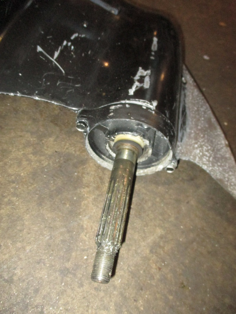 Suzuki DF90 4 stroke outboard 25 inch lower unit