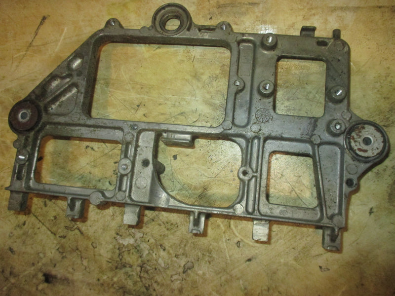 Yamaha 90hp 2 stroke outboard electronics bracket (6H1-85542-00-94)