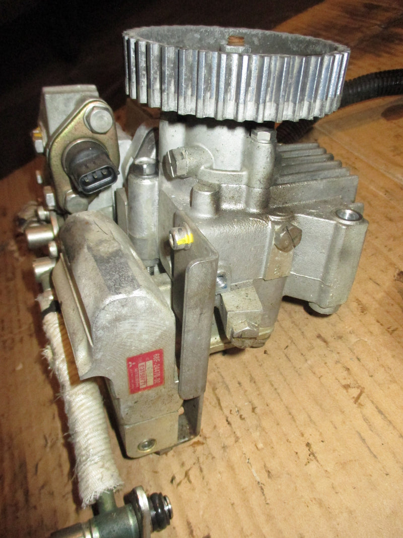 Yamaha 200hp HPDI outboard fuel injection pump (68F-13910-00)