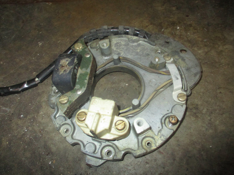 Evinrude 6hp outboard stator/ timer base (583253)