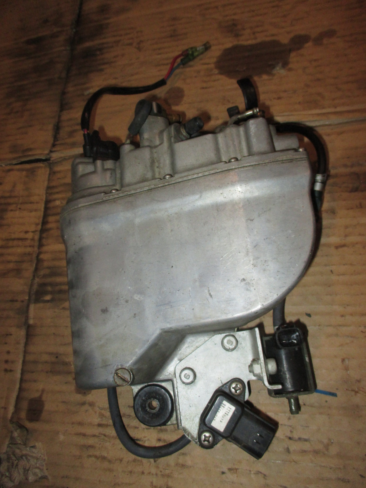 Yamaha 200hp HPDI outboard fuel vapor seperator (66K-14980-00)