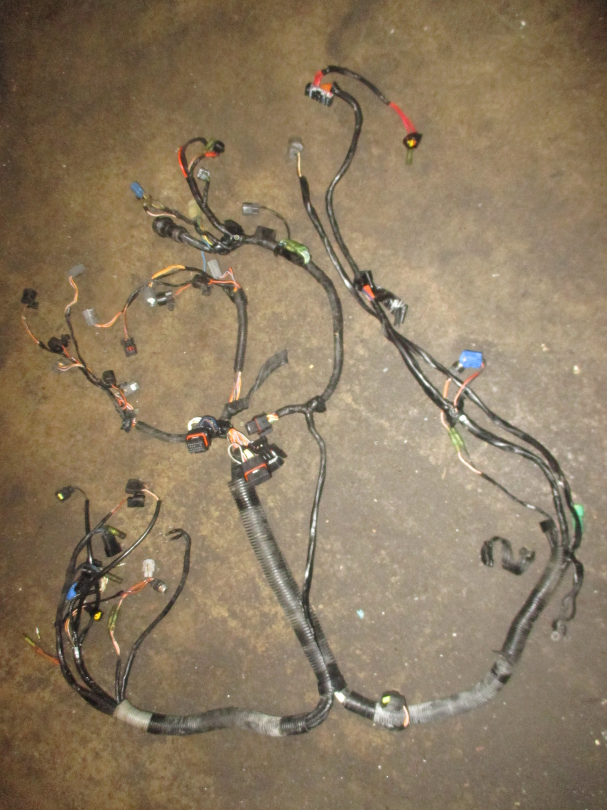 Yamaha 200hp HPDI outboard engine wiring harness (68F-82590-20)