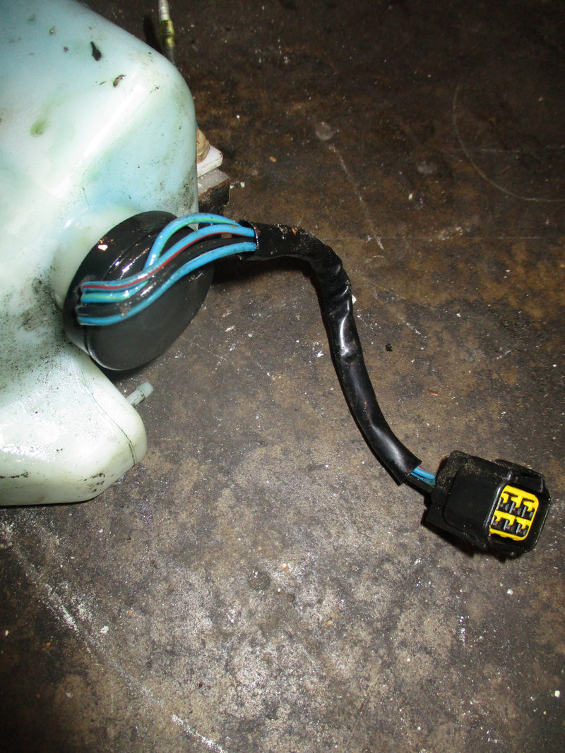 Yamaha OX66 225hp outboard oil tank (61A-21750-00-00)