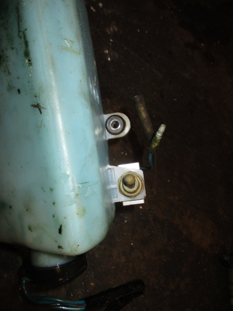 Yamaha OX66 225hp outboard oil tank (61A-21750-00-00)