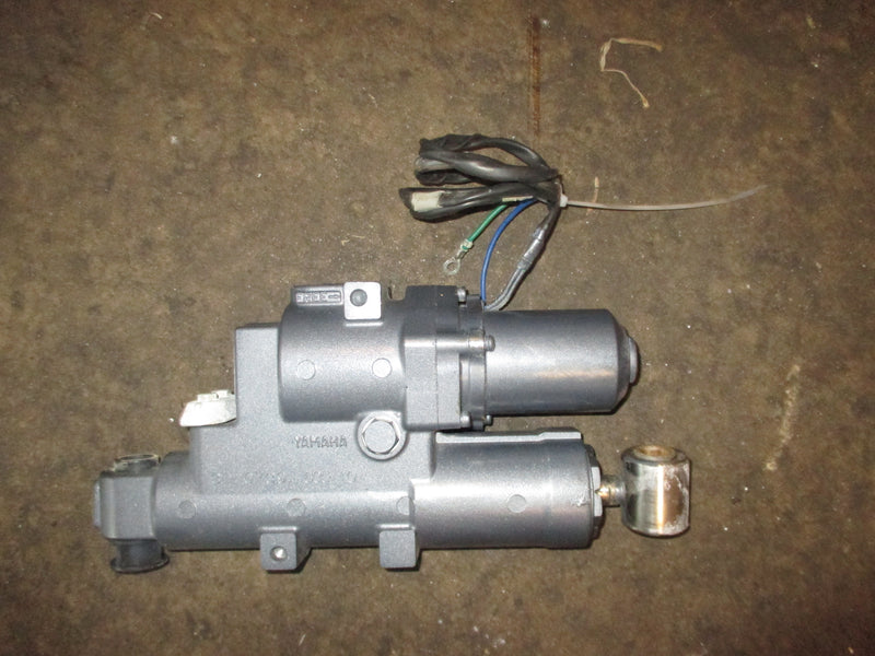 Yamaha 60hp 4 stroke outboard tilt trim unit (6C5-438000-10)