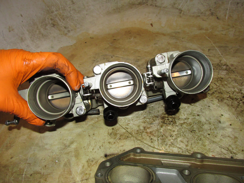 Yamaha 225hp 4 Stroke Outboard Intake Manifold/Throttle Body Position Sensor Set