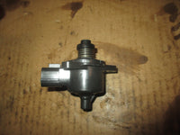 Load image into Gallery viewer, Yamaha 150hp 4 Stroke Outboard Map Sensor (63P-82380-00)
