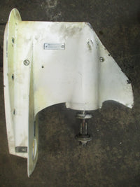 Load image into Gallery viewer, Johnson/ Suzuki 140hp 4 stroke outboard 25" shaft lower unit

