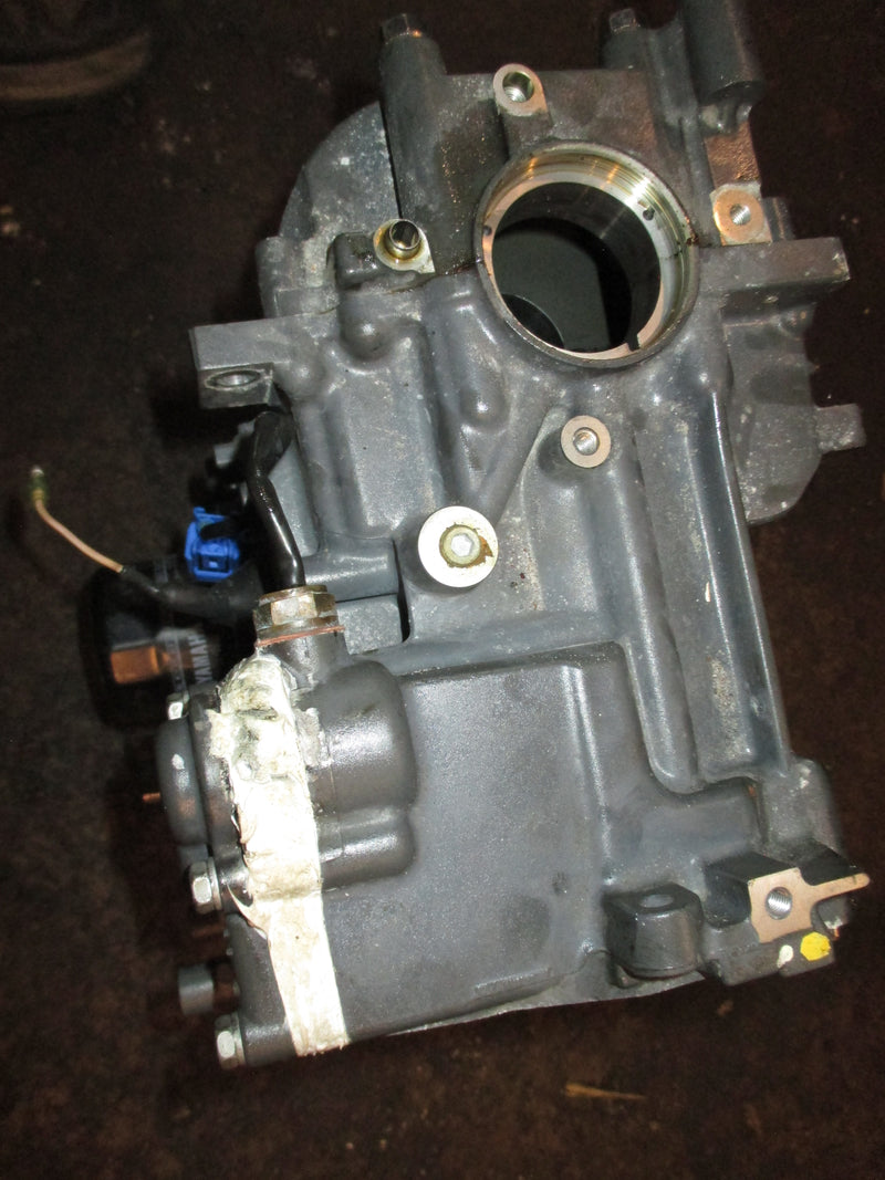Yamaha 60hp 4 stroke outboard crankcase block
