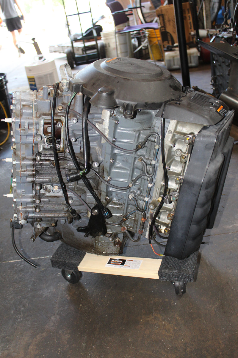 Yamaha 225hp VMAX OX66 Outboard Crankcase Powerhead