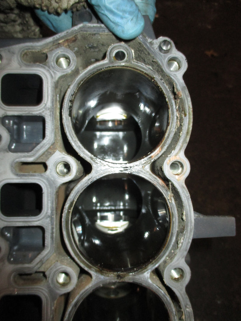 Yamaha 60hp 4 stroke outboard crankcase block