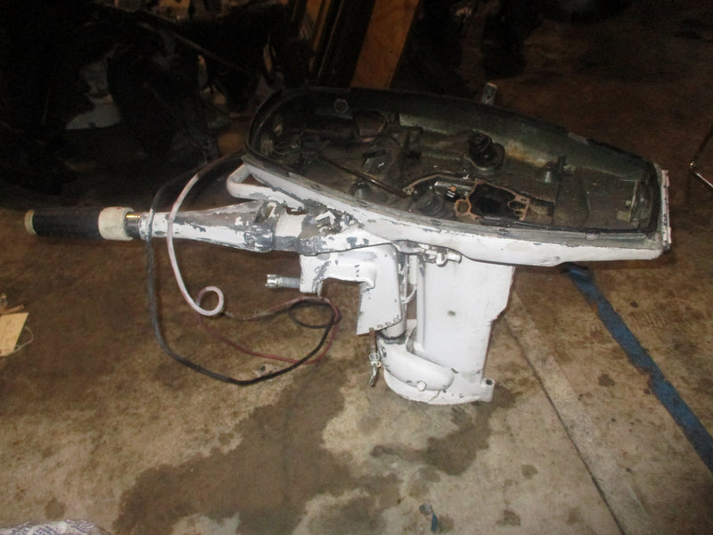 Johnson 20hp 2 stroke outboard mid section