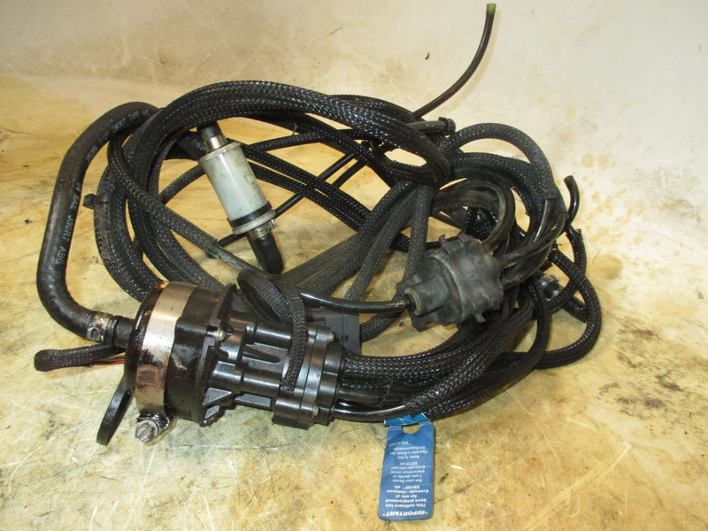 Evinrude Etec 150hp 2 stroke outboard oil injector and hoses (5007306)