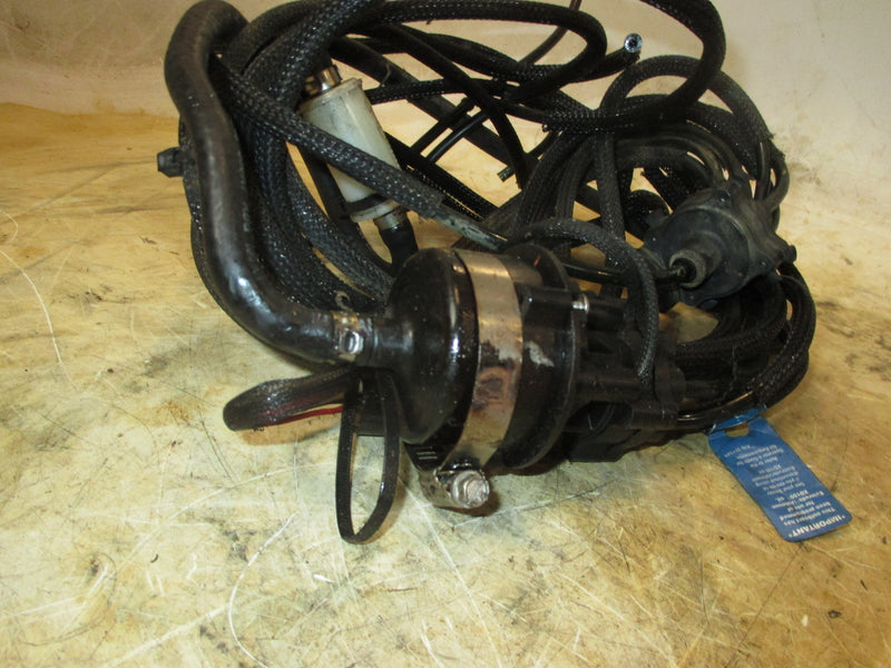 Evinrude Etec 150hp 2 stroke outboard oil injector and hoses (5007306)