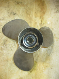 Load image into Gallery viewer, Johnson 225hp Ocean Runner outboard Counter Rotation SS Propeller 14 1/2 X 19
