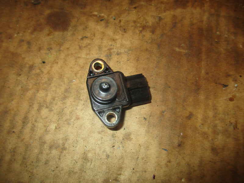 Yamaha 225hp 2 stroke OX66 outboard map sensor (65L-82380-00)