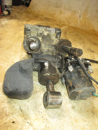 Load image into Gallery viewer, Johnson 225hp Ocean Runner outboard Tilt Trim Unit
