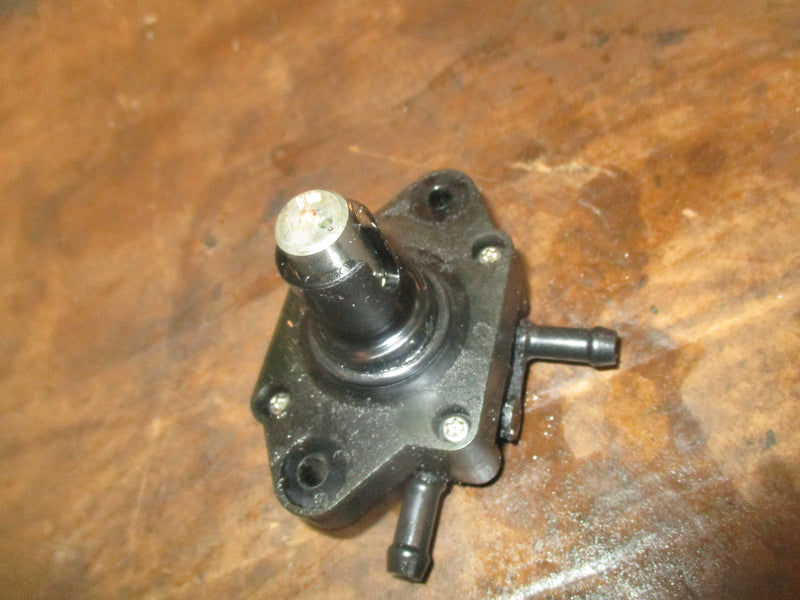Johnson/ Suzuki 140hp 4 stroke outboard fuel pump (15100-90J10)