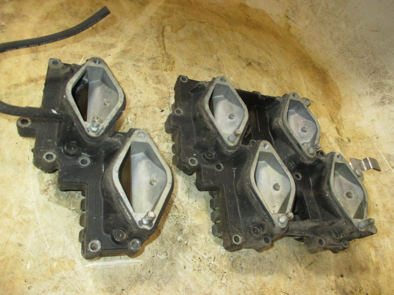 Johnson 225hp Ocean Runner outboard Intake Manifold & Reeds (343900/343902)