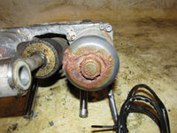 Load image into Gallery viewer, Yamaha 225hp 4 Stroke Outboard Tilt Trim Unit (69J-43800-01)
