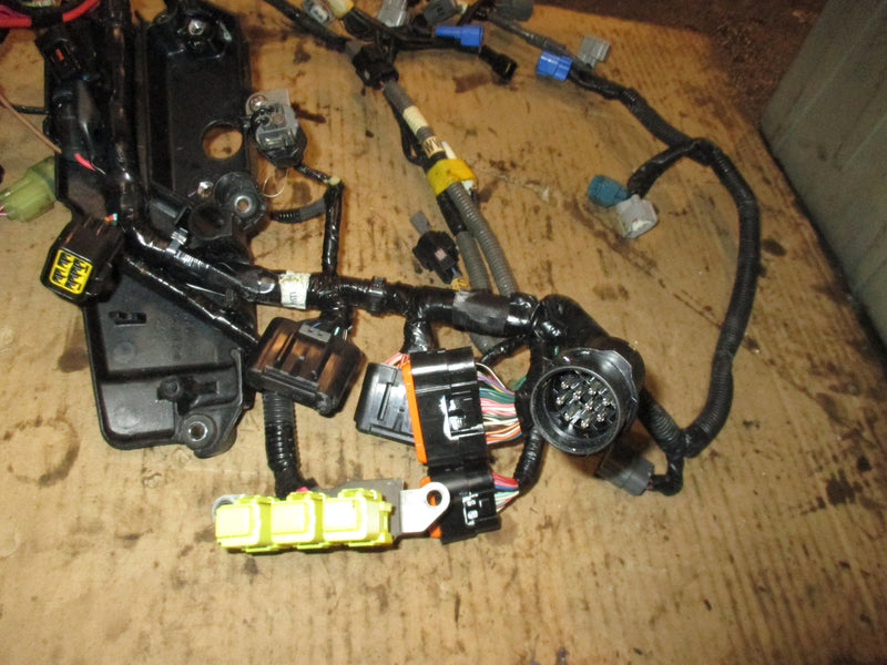 Yamaha 60hp 4 stroke outboard engine wiring harness (6C5-82590-D0-00)