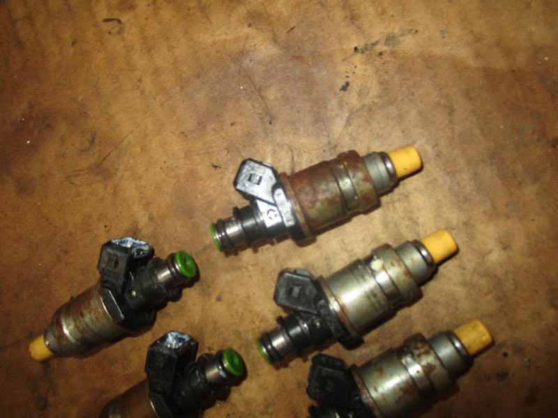 Yamaha 225hp 2 stroke OX66 outboard fuel injector set (65L-13761)