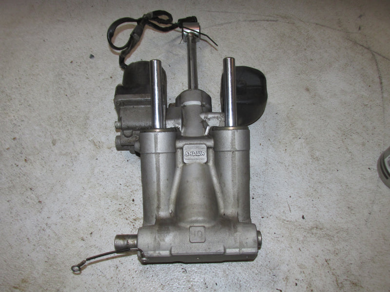 Honda BF100A 100hp Outboard Showa Style Tilt Trim Unit (56000-ZY9-033)
