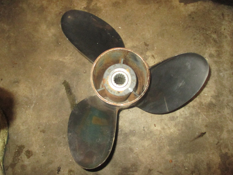 Yamaha 90hp 2 stroke outboard Raker stainless steel propellor (14 1/2x20-394753)