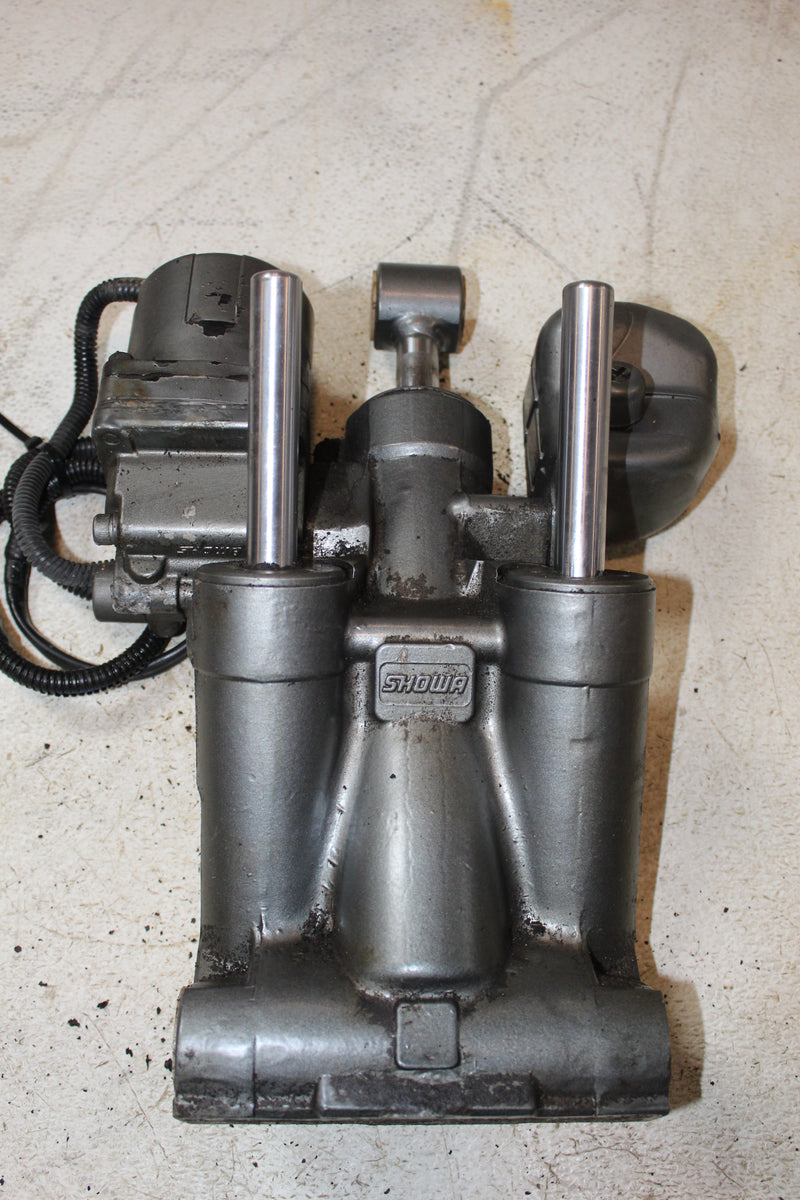 Suzuki DT115 115HP 2 Stroke Outboard Tilt Trim Unit (48503-94900-0ED)