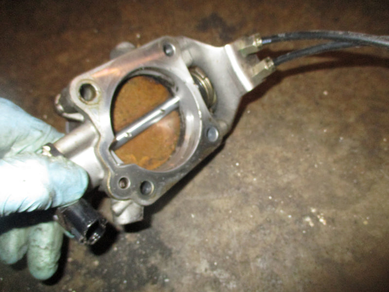 Suzuki DF175 outboard throttle body w/ sensor (13300-96J00)