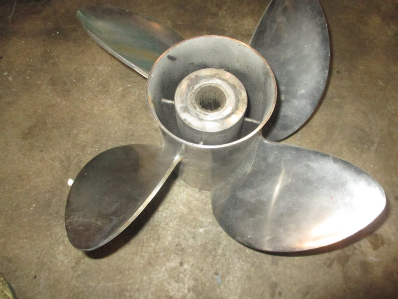 Yamaha 90hp 2 stroke outboard Solas 4 Blade steel propellor (2553-140-23-A)