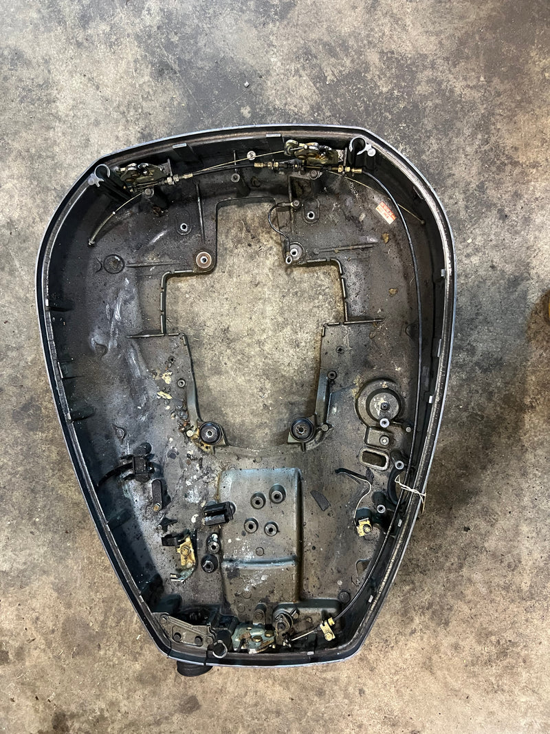 Yamaha 115hp 2 stroke outboard bottom cowling 6N7-42711-43-8D
