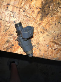 Load image into Gallery viewer, Suzuki DF70 70hp 4 stroke outboard fuel injector (15710-99E00)
