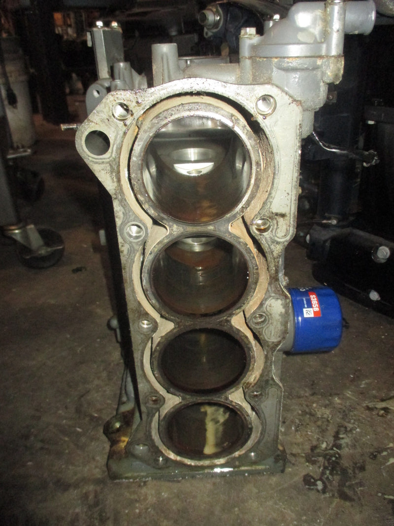 Johnson Suzuki 60hp 4 stroke outboard Crankcase Block