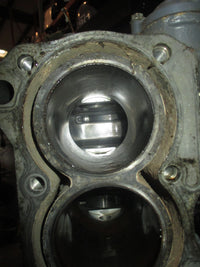 Load image into Gallery viewer, Johnson Suzuki 60hp 4 stroke outboard Crankcase Block
