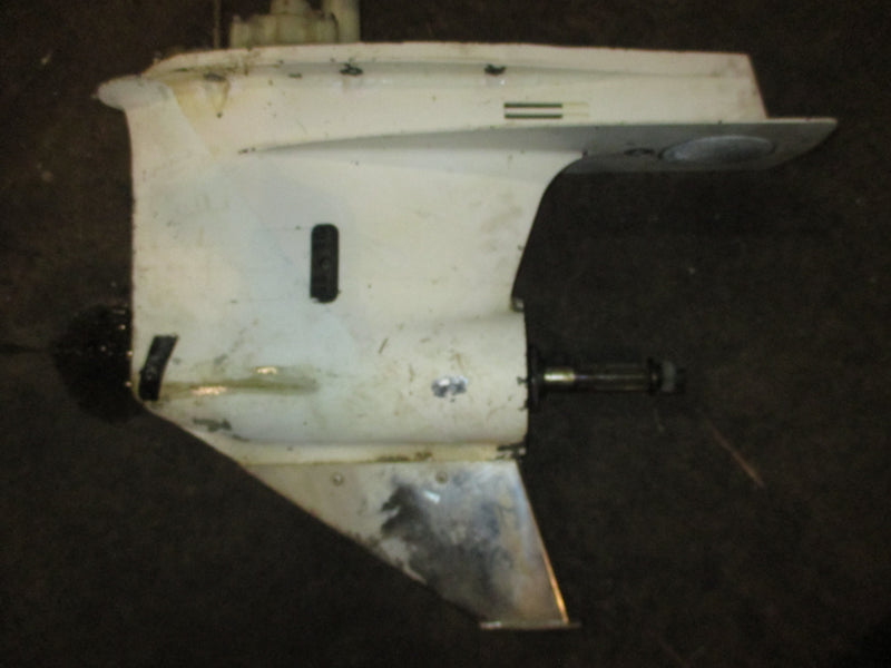 Yamaha 300hp 4.2L 4 stroke outboard 30 inch shaft standard lower unit