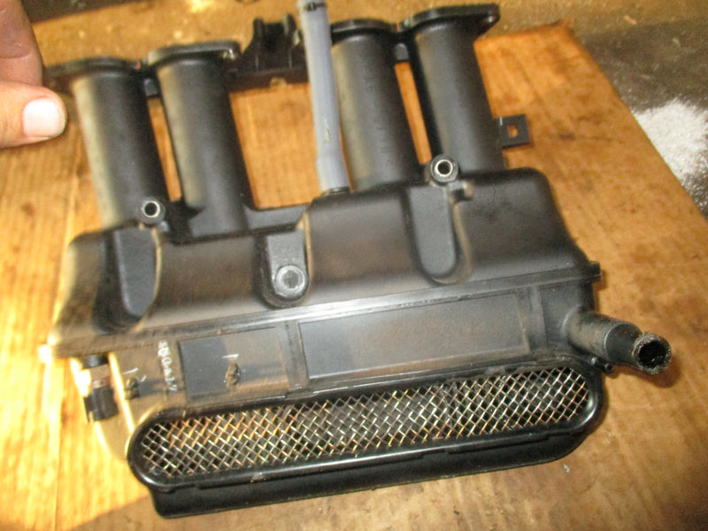 Yamaha 115hp 4 stroke outboard Intake Silencer 68V-14440-00