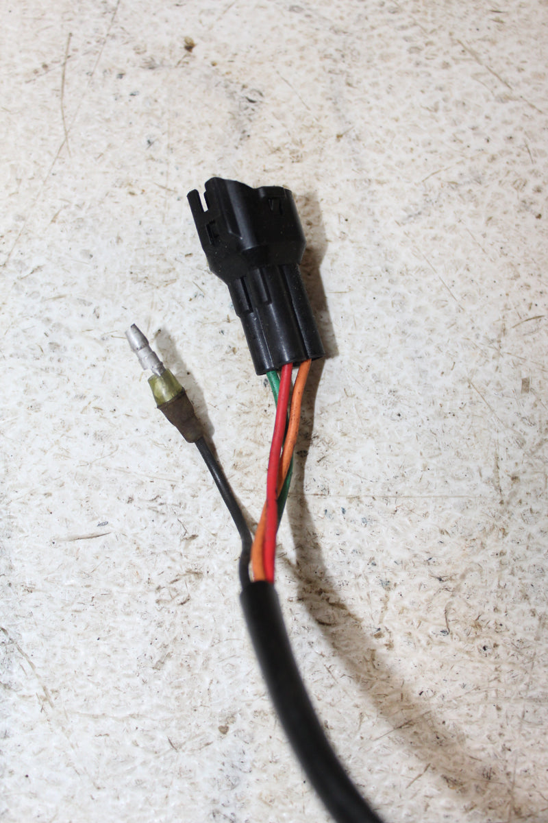 Suzuki DT115 115HP 2 Stroke Outboard Oil Level Sensor (34860-94621)