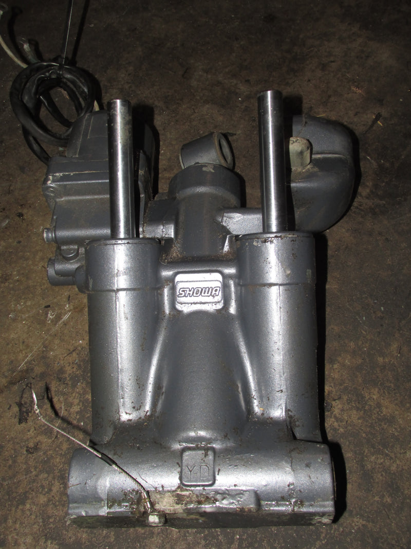 Yamaha 115hp 4 Stroke Outboard Tilt Trim Unit