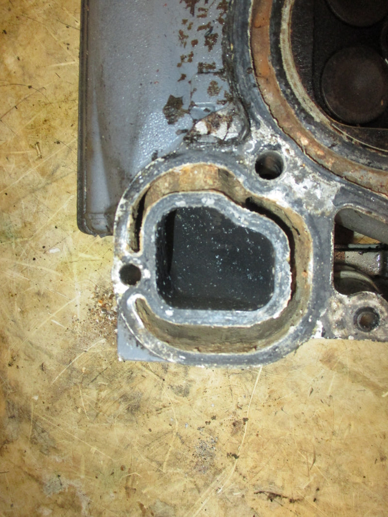 Yamaha 225hp 4 stroke outboard port cylinder head (69J-01)