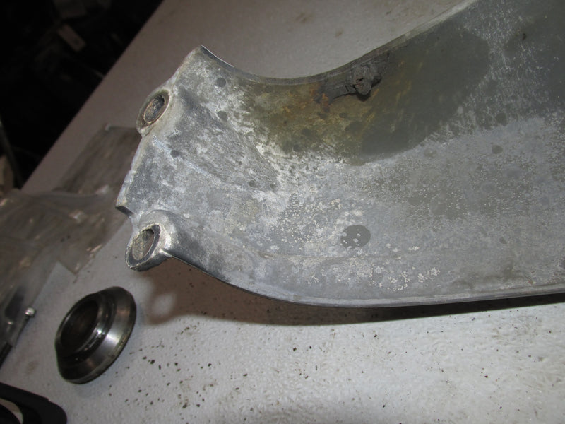 Yamaha 250hp 3.3L 4 Stroke Outboard Mid Section Cover Set (69J-42771/69J-42741)