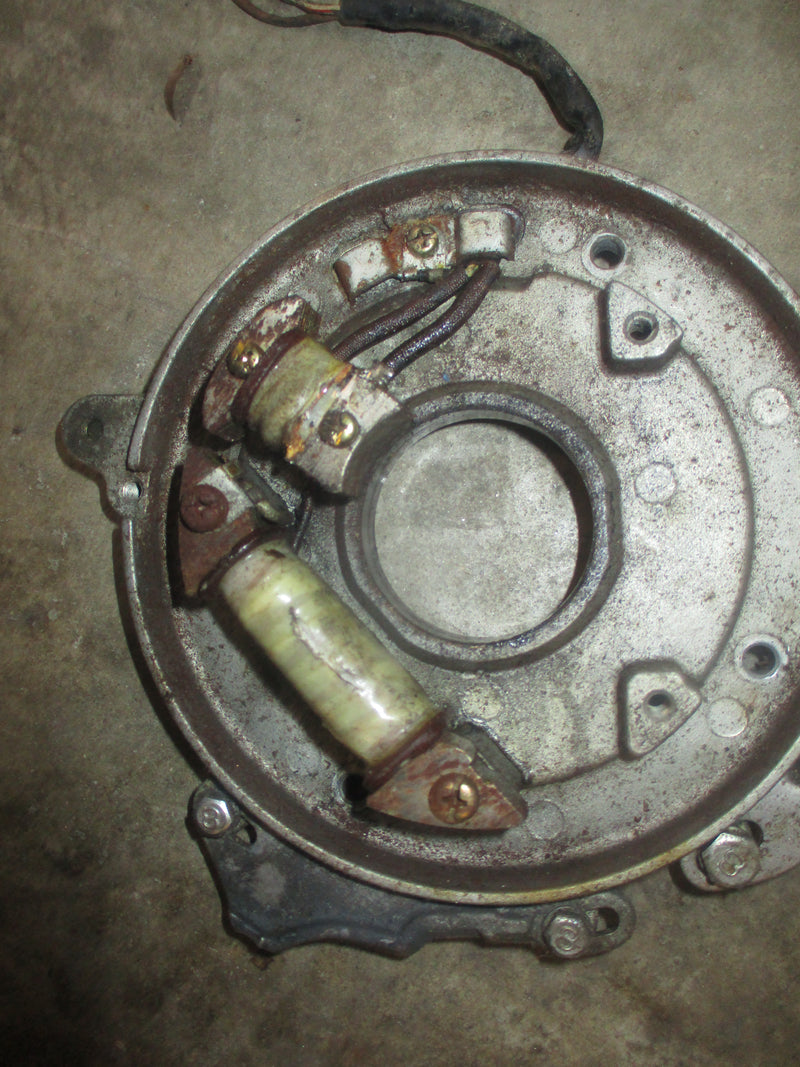 Mariner 30hp outboard stator/timer base (811176M)